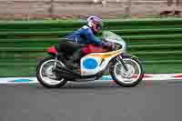 Vintage-motorcycle-club;eventdigitalimages;mallory-park;mallory-park-trackday-photographs;no-limits-trackdays;peter-wileman-photography;trackday-digital-images;trackday-photos;vmcc-festival-1000-bikes-photographs